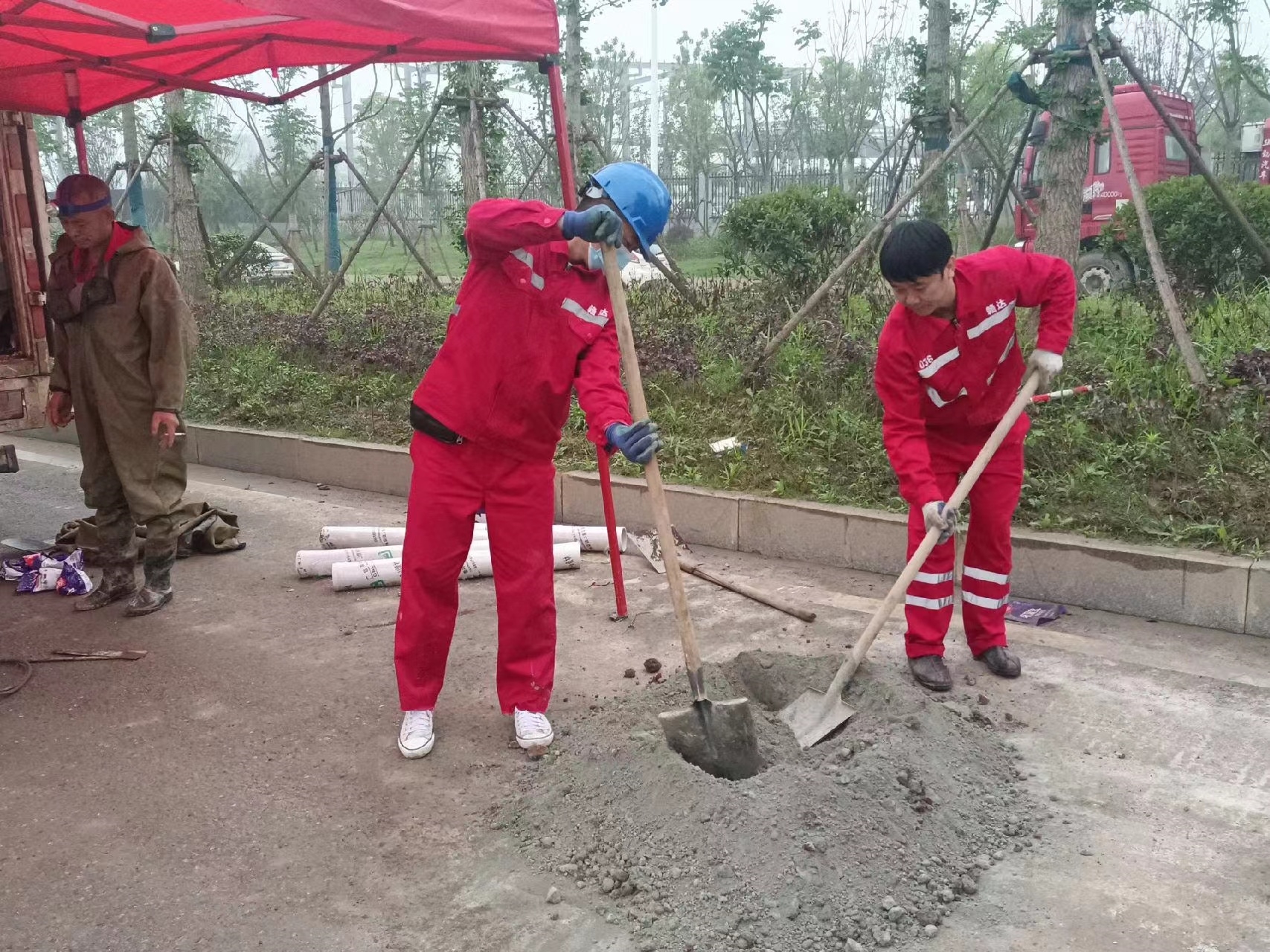 眉县管道疏通哪家好】及时进行市政管道清淤